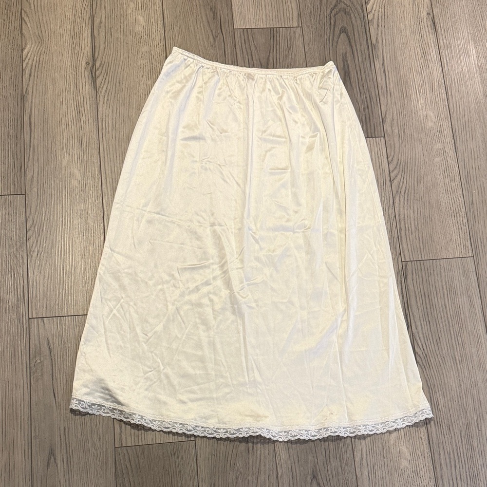 Junior size l large slip in good used condition